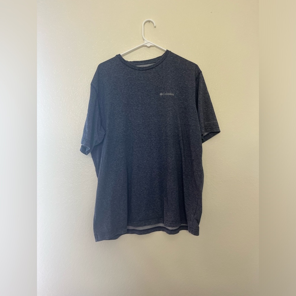 Columbia Men’s tshirt XL